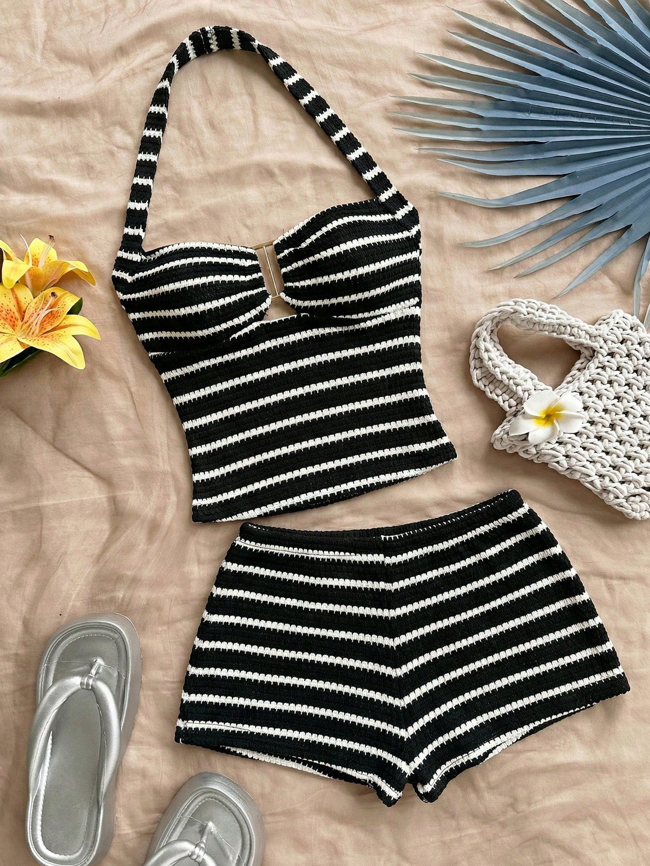 Soleia Women's Vacation Striped Halter Top And Shorts Casual 2 Pieces Set