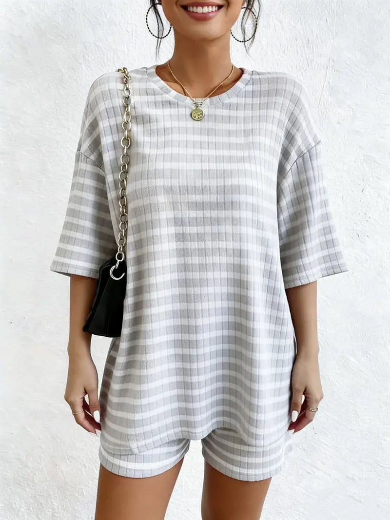 Women's Casual Loose Oversized Striped Set, Summer Short Sleeve Tee & Shorts, Airport Outfit, Home Wear, Sportswear, Fashionable Women's Clothing, Summer Lounge Sets