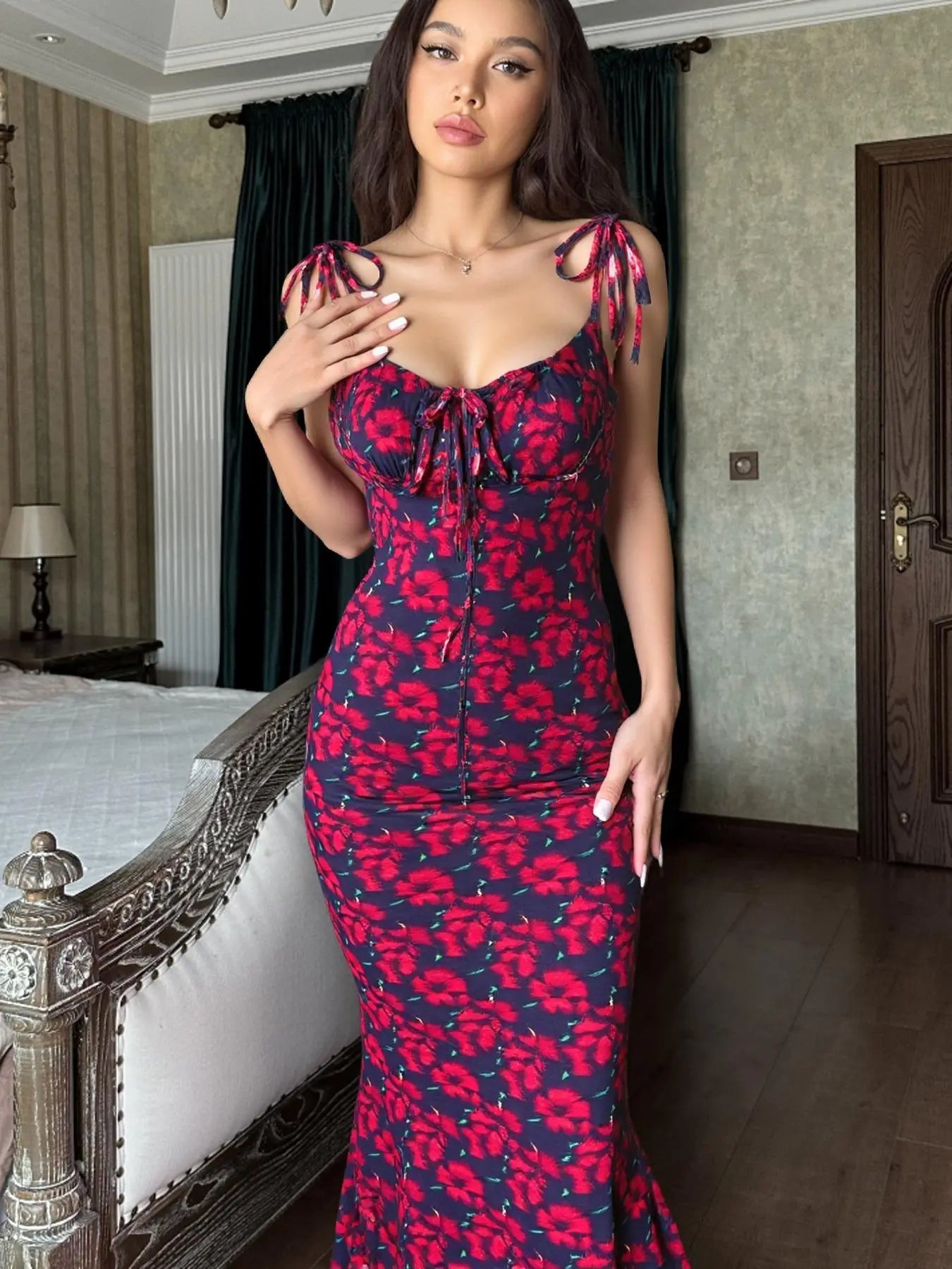Women's Feminine Ditsy Floral Print Backless Tie Shoulder Mermaid Dress, Elegant Tie Front Maxi Cami Bodycon Dress for Holiday Party, Summer Clothes Women, Summer Dresses for Women Elegance