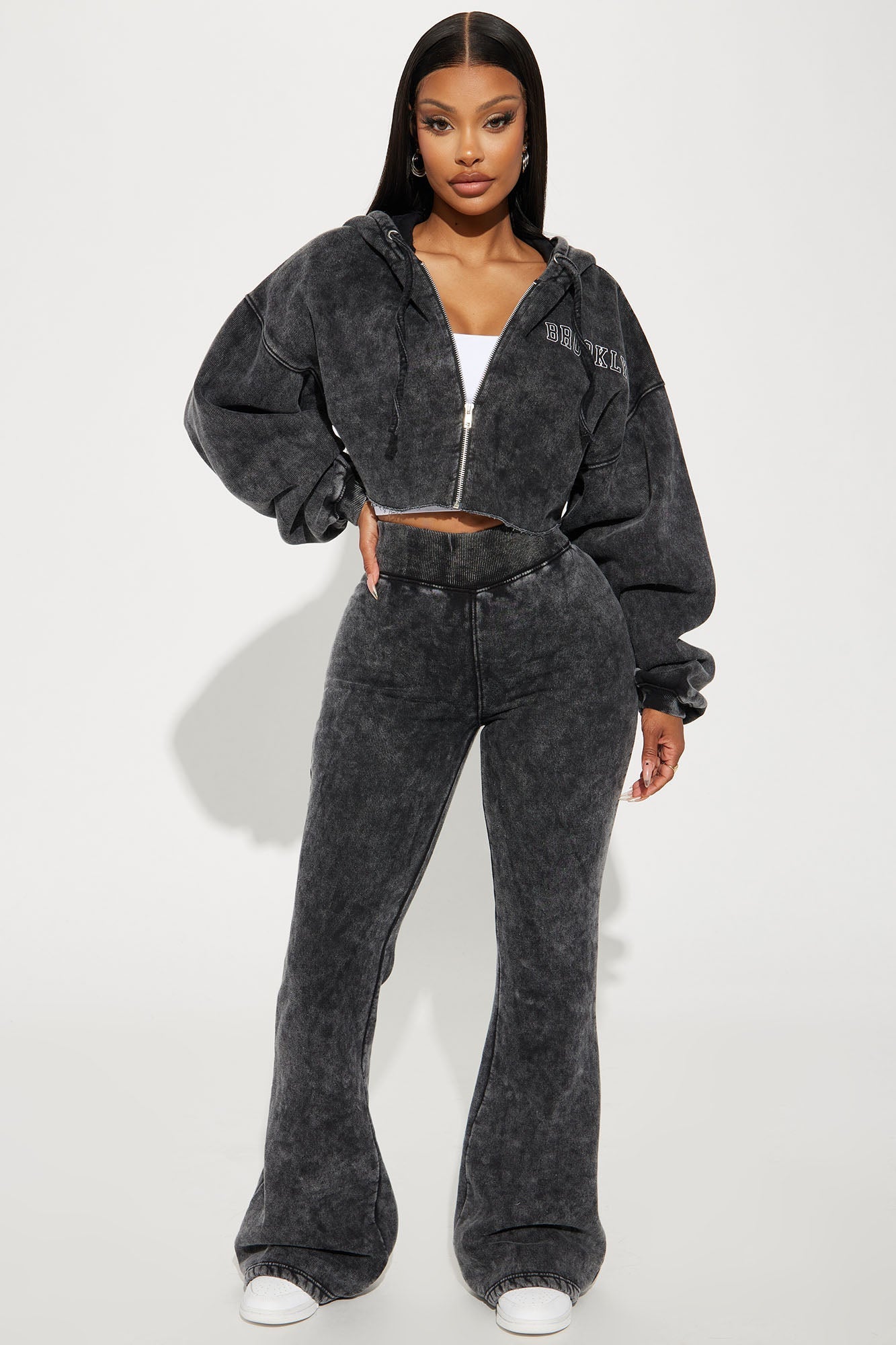 Brooklyn City Washed Hoodie - Black Wash