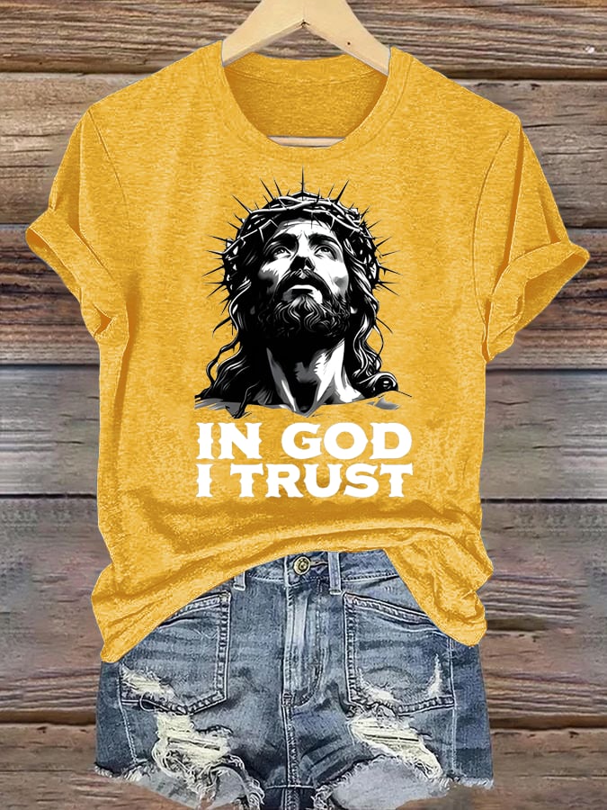 Women's  In God I Trust Christian T-Shirt, Retro Jesus Portrait Graphic Tee, Faith Based Religious Shirt