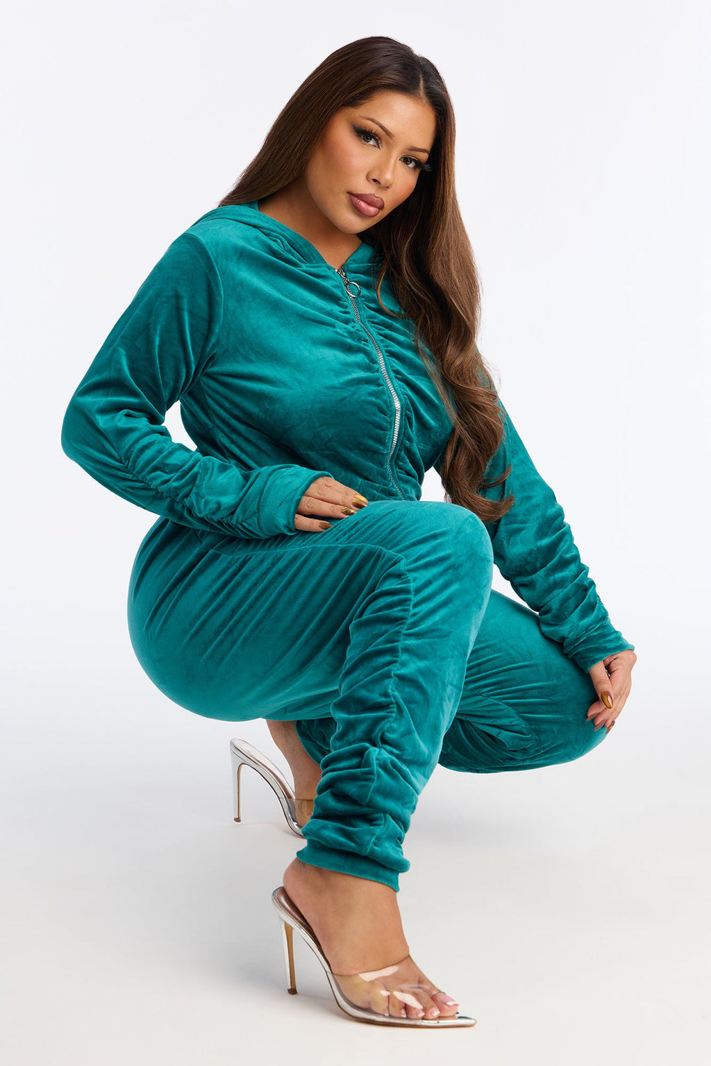 Soft Girl Energy Ruched Velour Jogger Set - Black