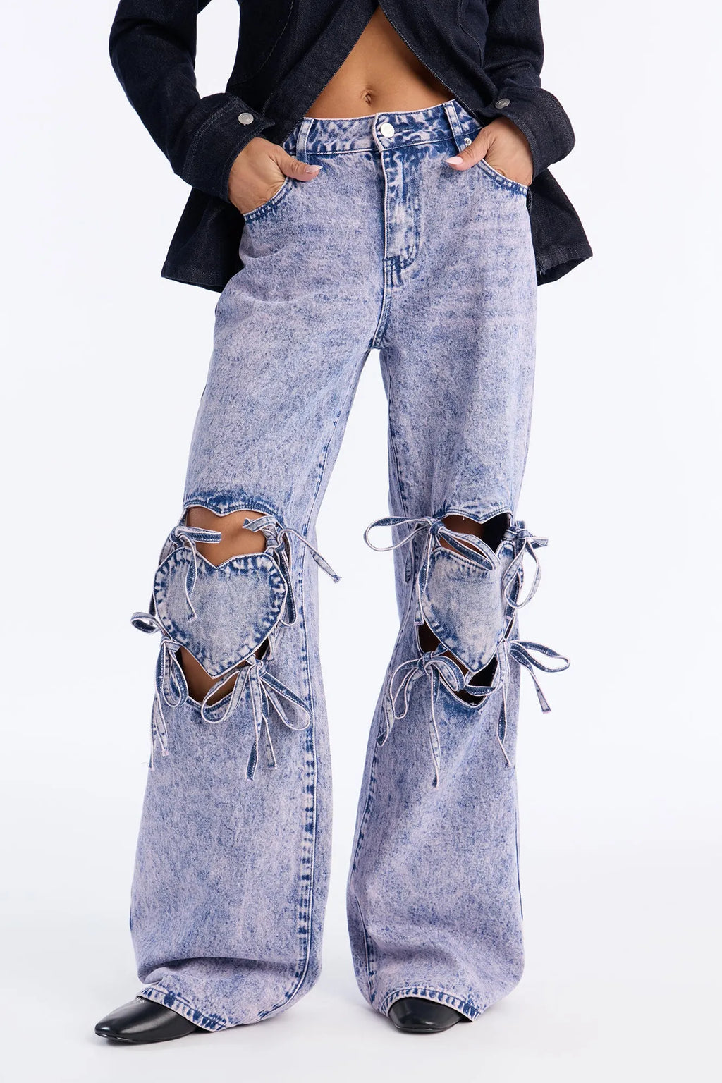 Tug On Heartstrings Non-Stretch Wide Leg Jeans - Light Wash