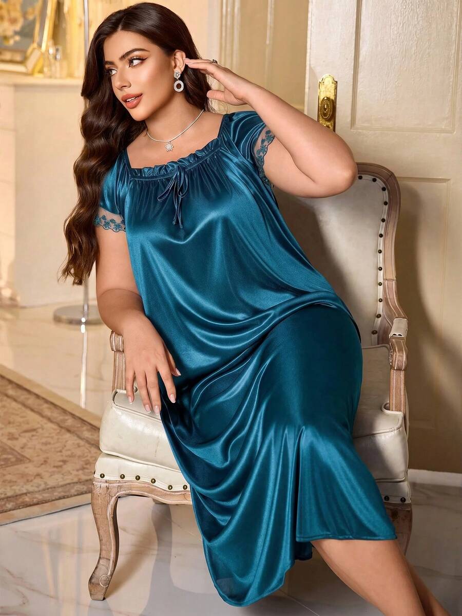 MuseNap CURVE Plus Size Women Pleated Square Collar Embroidered Satin Nightgown