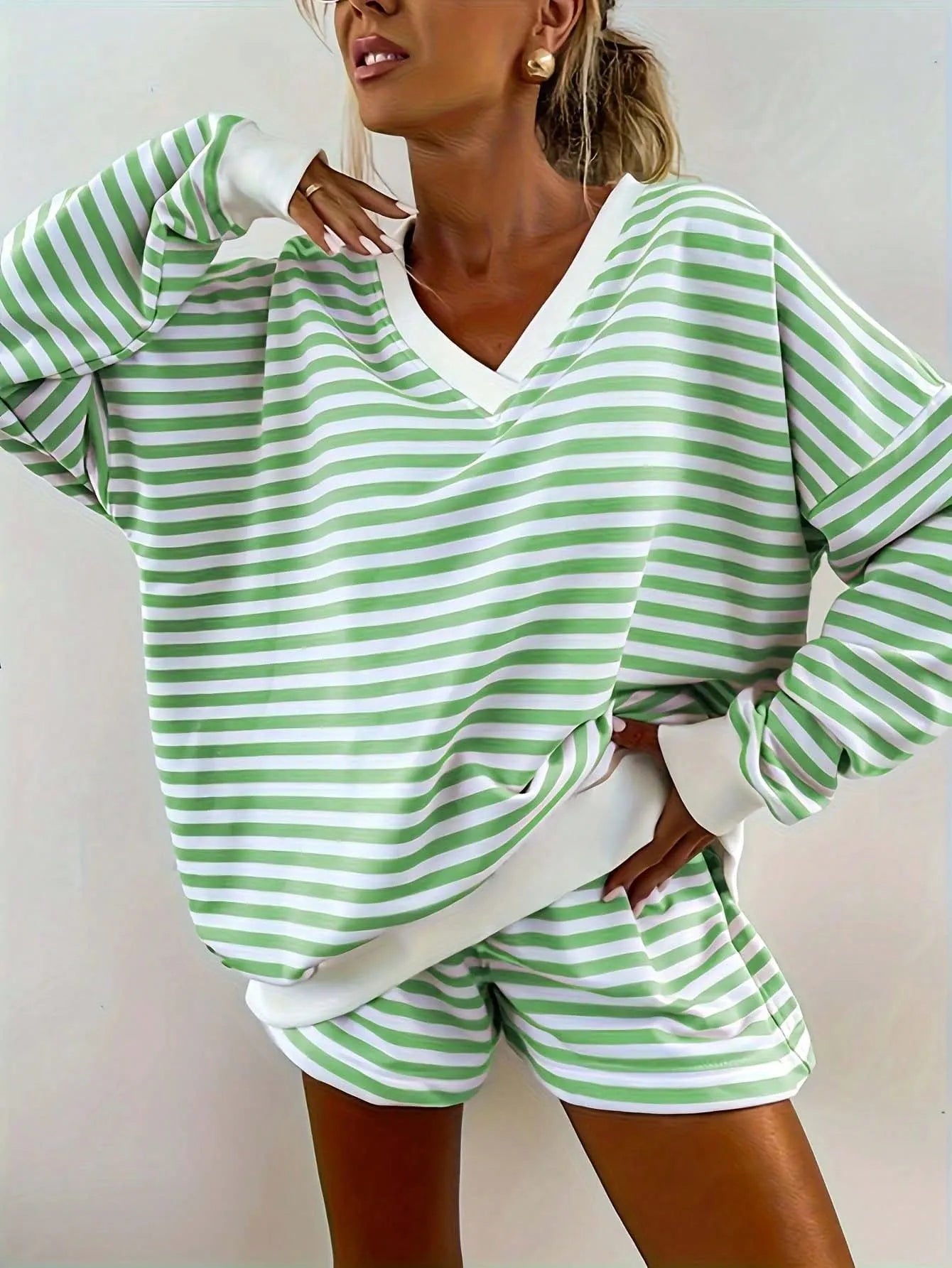 2pcs Women's Classic Striped Pajama Set, Long-Sleeved Pajama Shorts Set, V-Neck Design, Multiple Colors, Stylish, Casual, And Comfortable Pajama Set