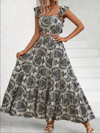 Women's Ethnic Pattern Butterfly-Sleeve Fitted Crop Top & Shirred High Waist A-Line Skirt Set Outfit, Womenswear Summer Boho Bohemian Elegant Square-Neck Top & Ruffle-Hem Long Skirt for Beach Vacations and Holidays Woven Fabric