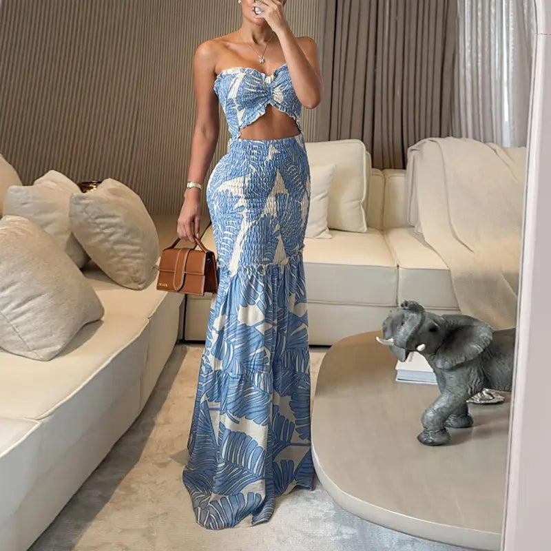 ChicMe Women's Tropical Floral Print Smocked Maxi Dress Ruched Bandeau Cutout Summer Vacation Dress Elegant Shirred Ruffle Hem Mermaid Beach Dress/Summer Dress/Seaside Vacation Sleeveless Skirt