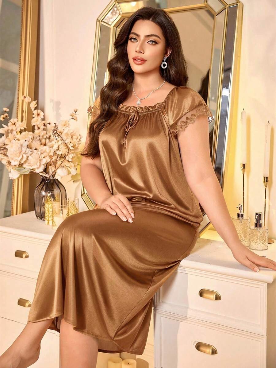 MuseNap CURVE Plus Size Women Pleated Square Collar Embroidered Satin Nightgown