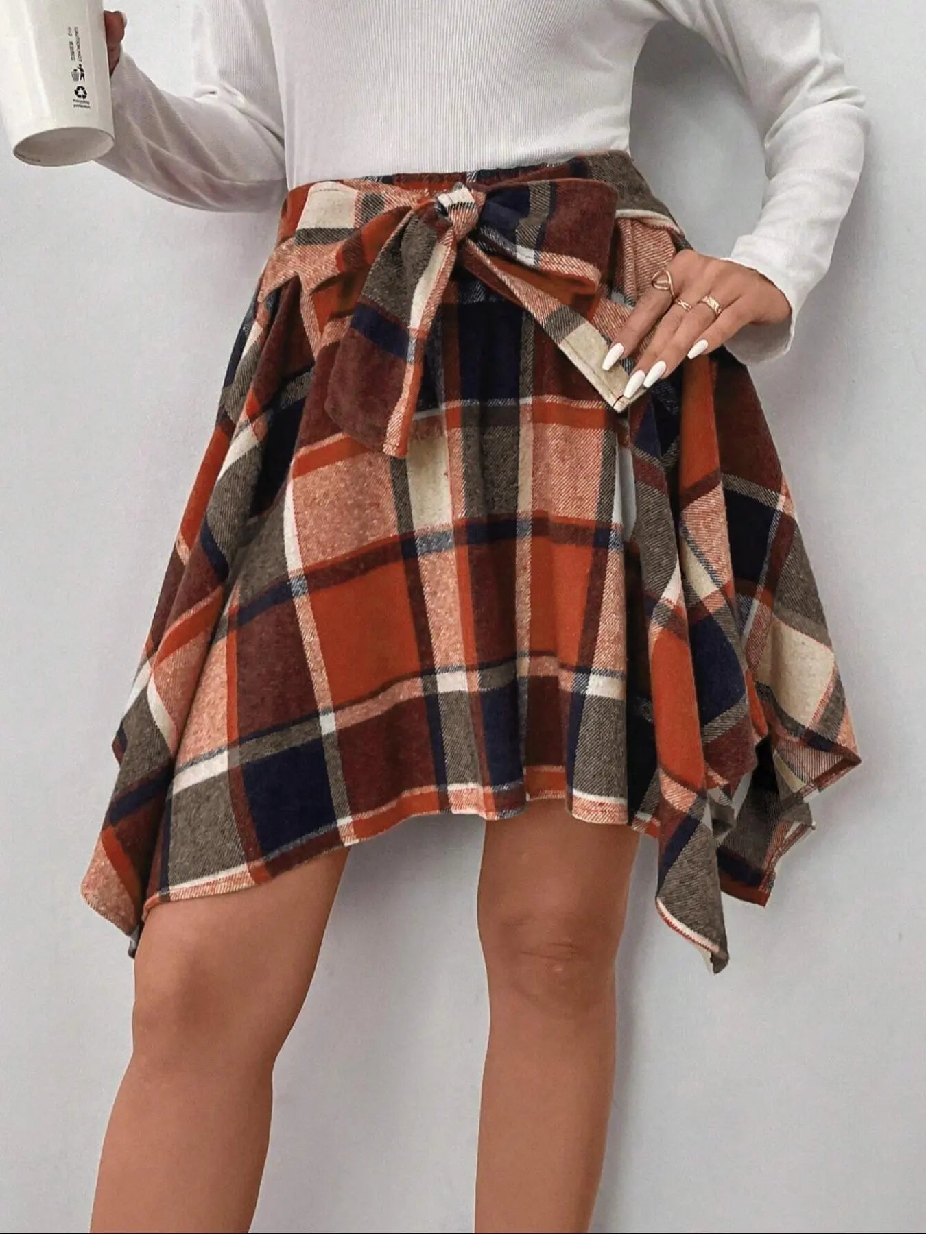 Women's Fashion Woven Plaid Print Asymmetrical Hem High Waisted Skirt