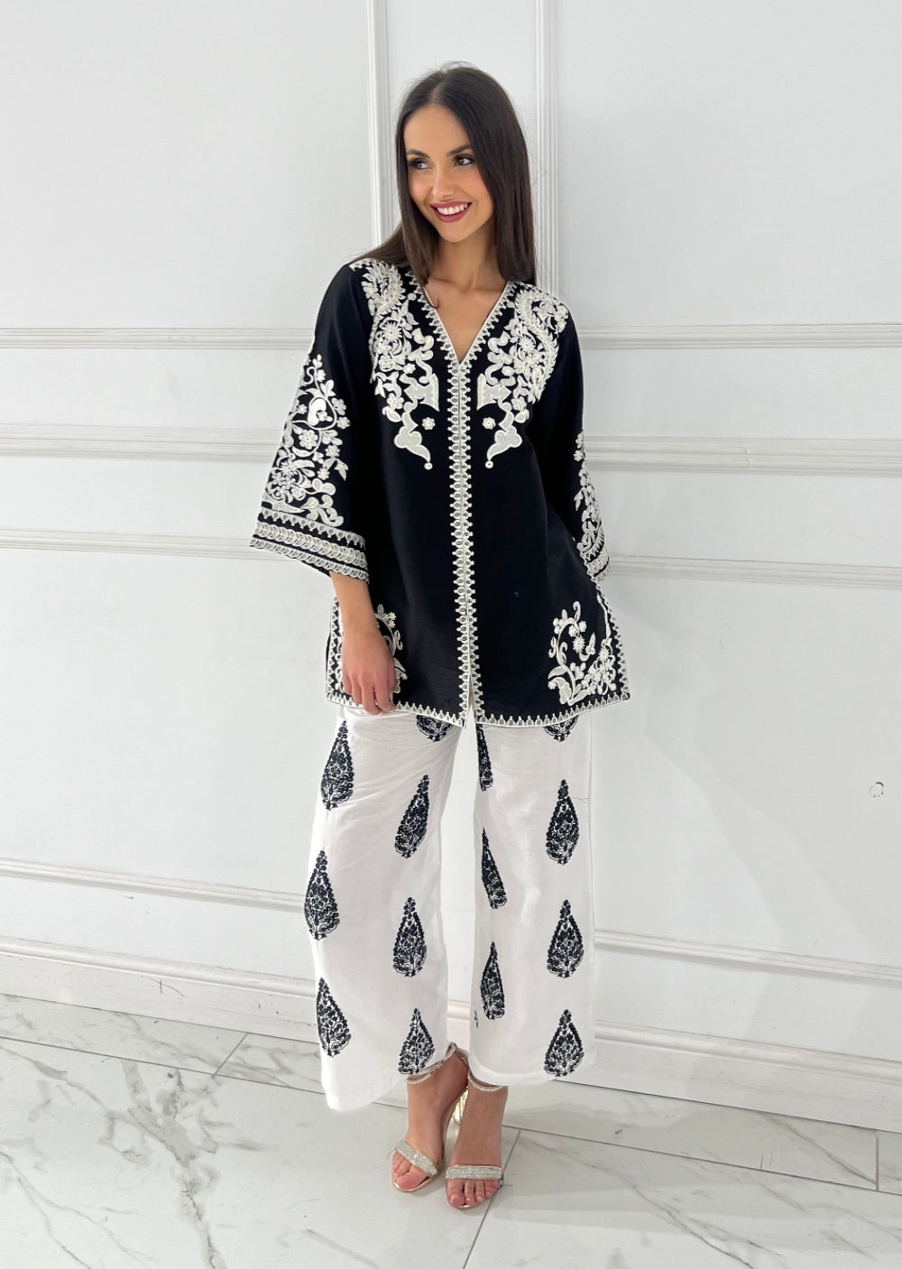 HK346 - Aara - 2 Piece Linen Suit