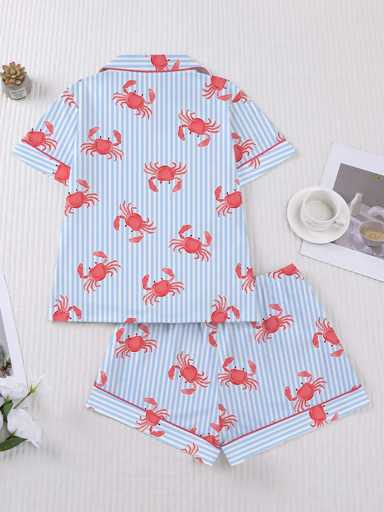 2pcs Women's Pajama Set, Striped Crab Print, Women's Loungewear, Spring/Summer Holiday Outfit, Short Sleeve Lapel Top And Shorts Set Suitable For Outdoor Wear