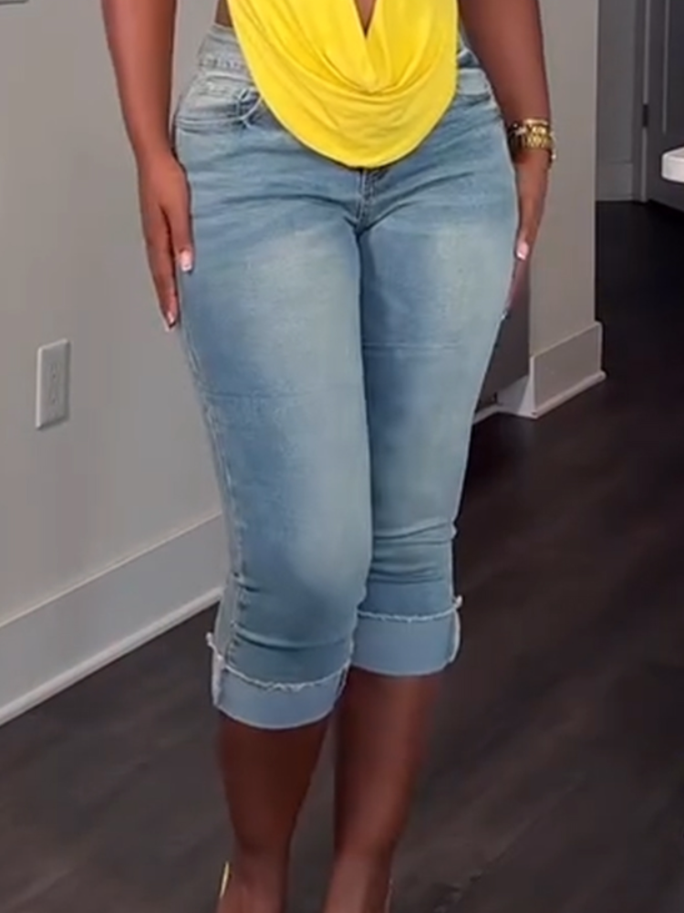 Women Halter-neck Openwork Solid Color Top + Washed Cropped Jeans