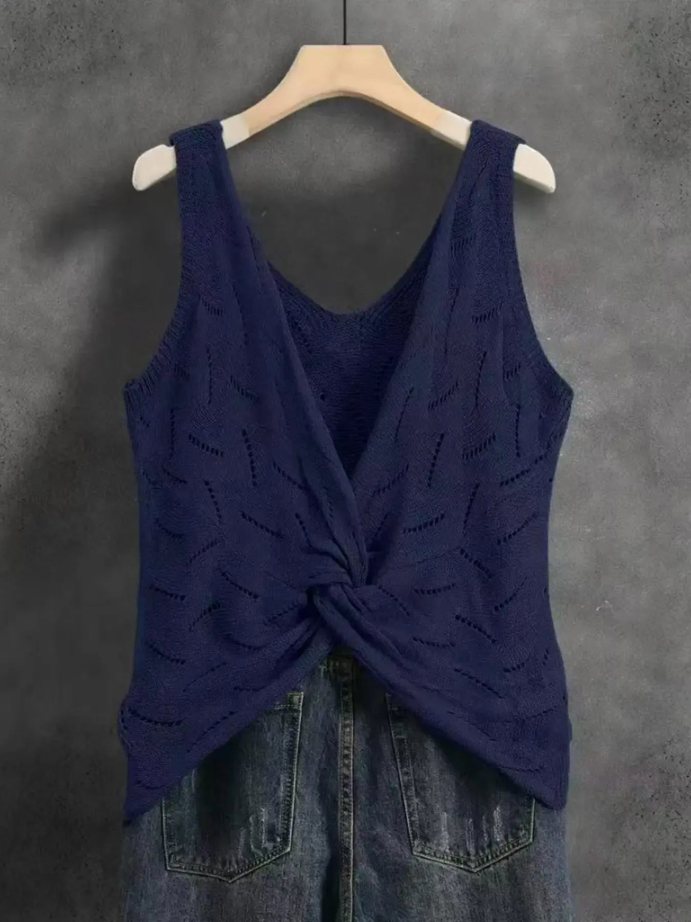 Women's V-Back Cutout Cross Camisole Tank Top, Summer Casual Sleeveless Backless Twist Knot Top, Lightweight Breathable Versatile Elegant Fashion Top