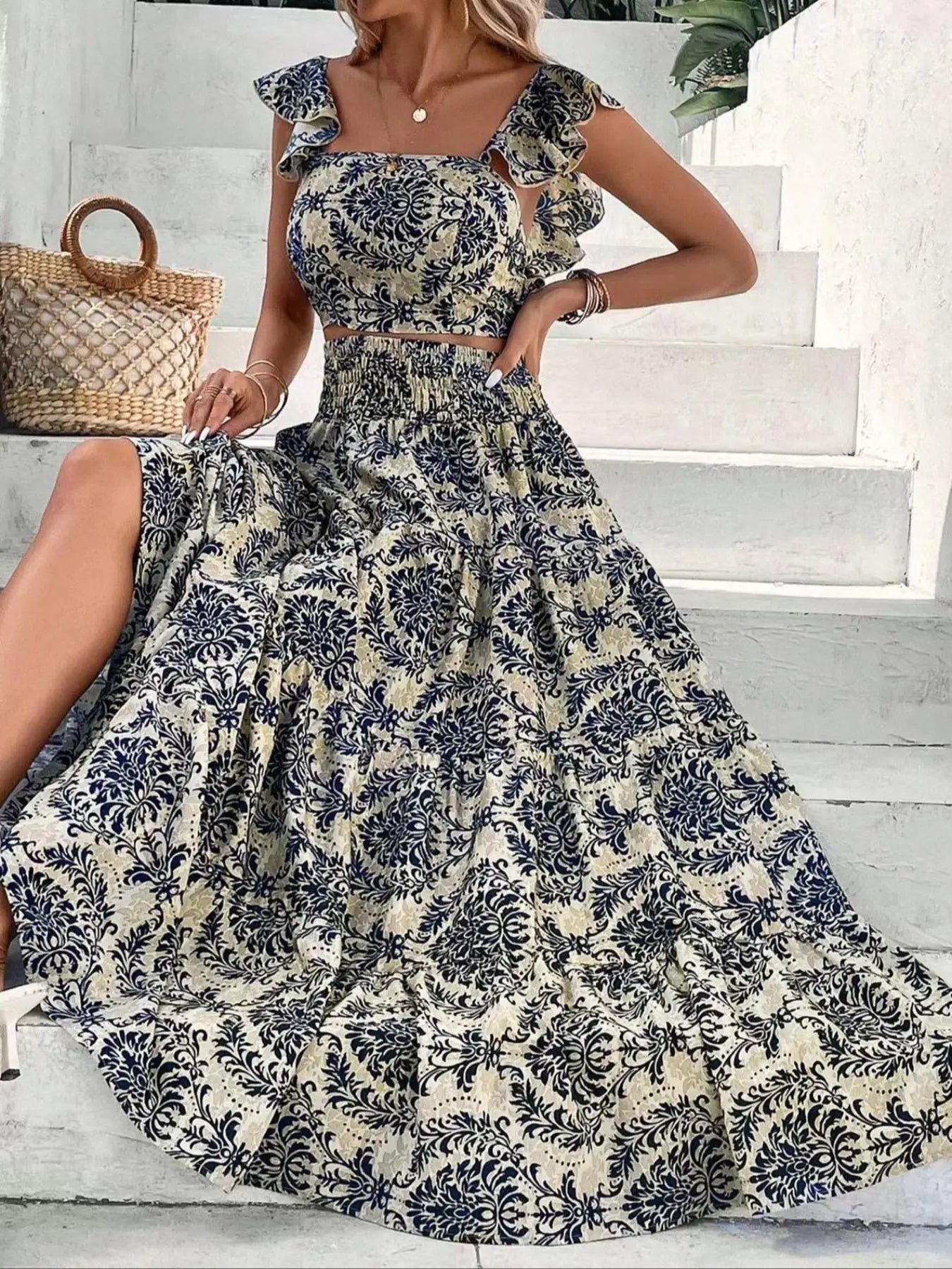 Women's Ethnic Pattern Butterfly-Sleeve Fitted Crop Top & Shirred High Waist A-Line Skirt Set Outfit, Womenswear Summer Boho Bohemian Elegant Square-Neck Top & Ruffle-Hem Long Skirt for Beach Vacations and Holidays Woven Fabric